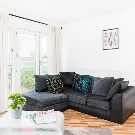 Haus Centre - Balcony - Parking - Smart Tv - Wifi Apartamento