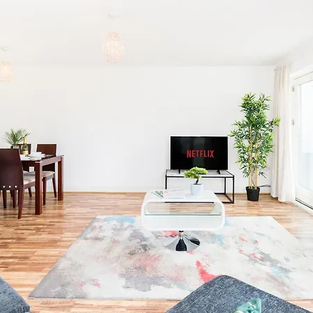 Haus Centre - Balcony - Parking - Smart Tv - Wifi Birmingam