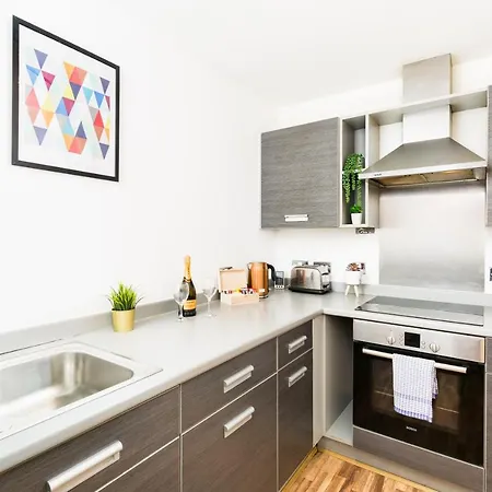 Haus Centre - Balcony - Parking - Smart Tv - Wifi Apartamento *